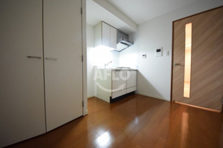 【居間・リビング】 | ビエラコート内久宝寺 | ルクレ内久宝寺　リビング