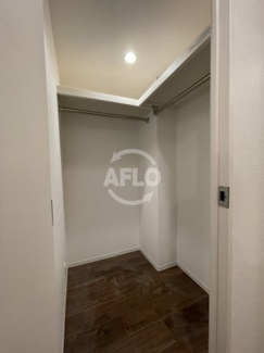 【収納】 | セレニテフラン難波 | セレニテフラン難波　ウォークインクローゼット