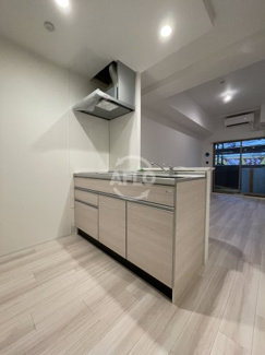 【キッチン】 | セレニテ難波グランデシュッド | セレニテ難波グランデシュッド　キッチン