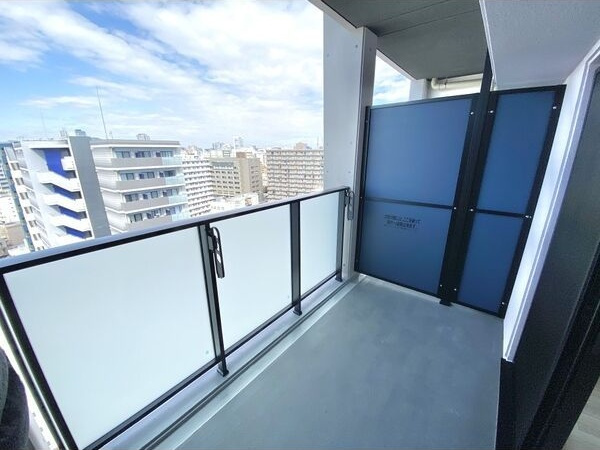 S-RESIDENCE鶴舞IIのバルコニー
