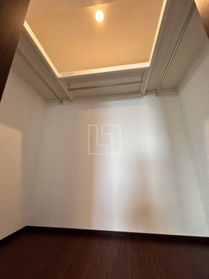 【収納】 | Vinoプレジオ本町 | Vinoプレジオ本町　ウォークインクローゼット