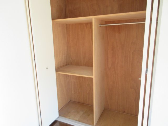 ハイツアドレサントの収納