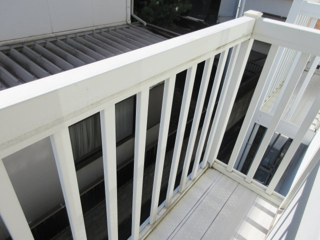 ハイツアドレサントのバルコニー