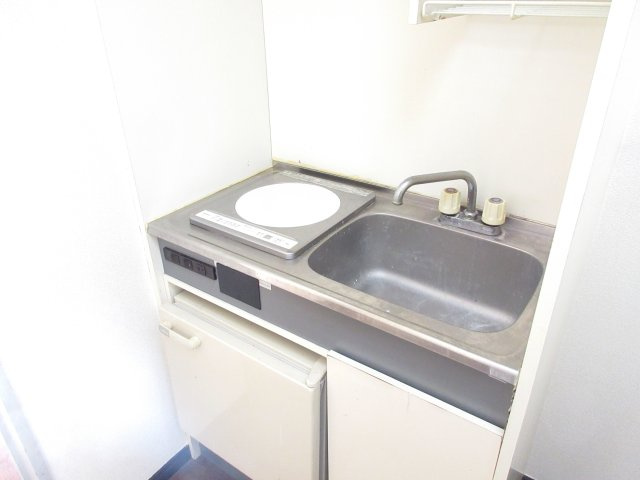 ハイツアドレサントのキッチン