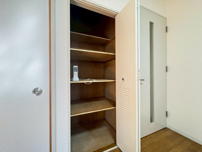 【収納】 | 箕面市桜井1丁目テラスハウス