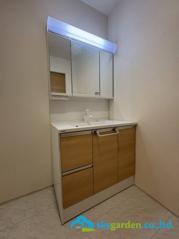 平塚市南原1丁目　新築戸建　全3棟3号棟の独立洗面台