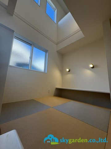 平塚市南原1丁目　新築戸建　全3棟3号棟の居間・リビング