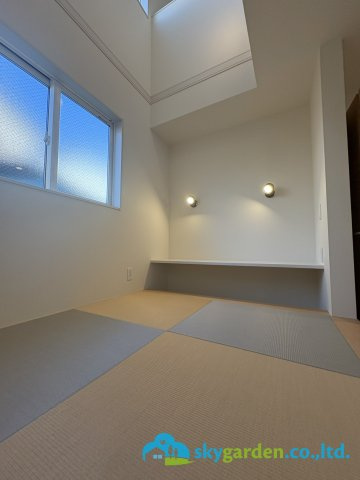 平塚市南原1丁目　新築戸建　全3棟3号棟の居間・リビング