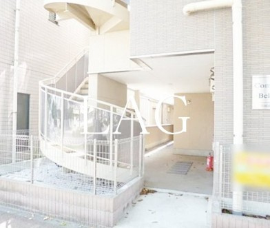 【その他共用部分】 | コンフォートベルハウスＢ棟 | 共用階段です。