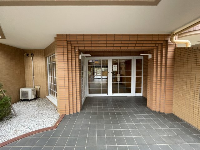 このマンション知っている人は、４階だからこそ意味があると分かる。そんな【NICシルクハイム三ッ沢桜台A棟】リノベーション