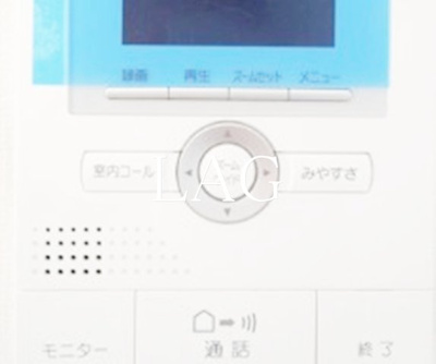 【セキュリティ】 | L | モニター付きインターフォンです。