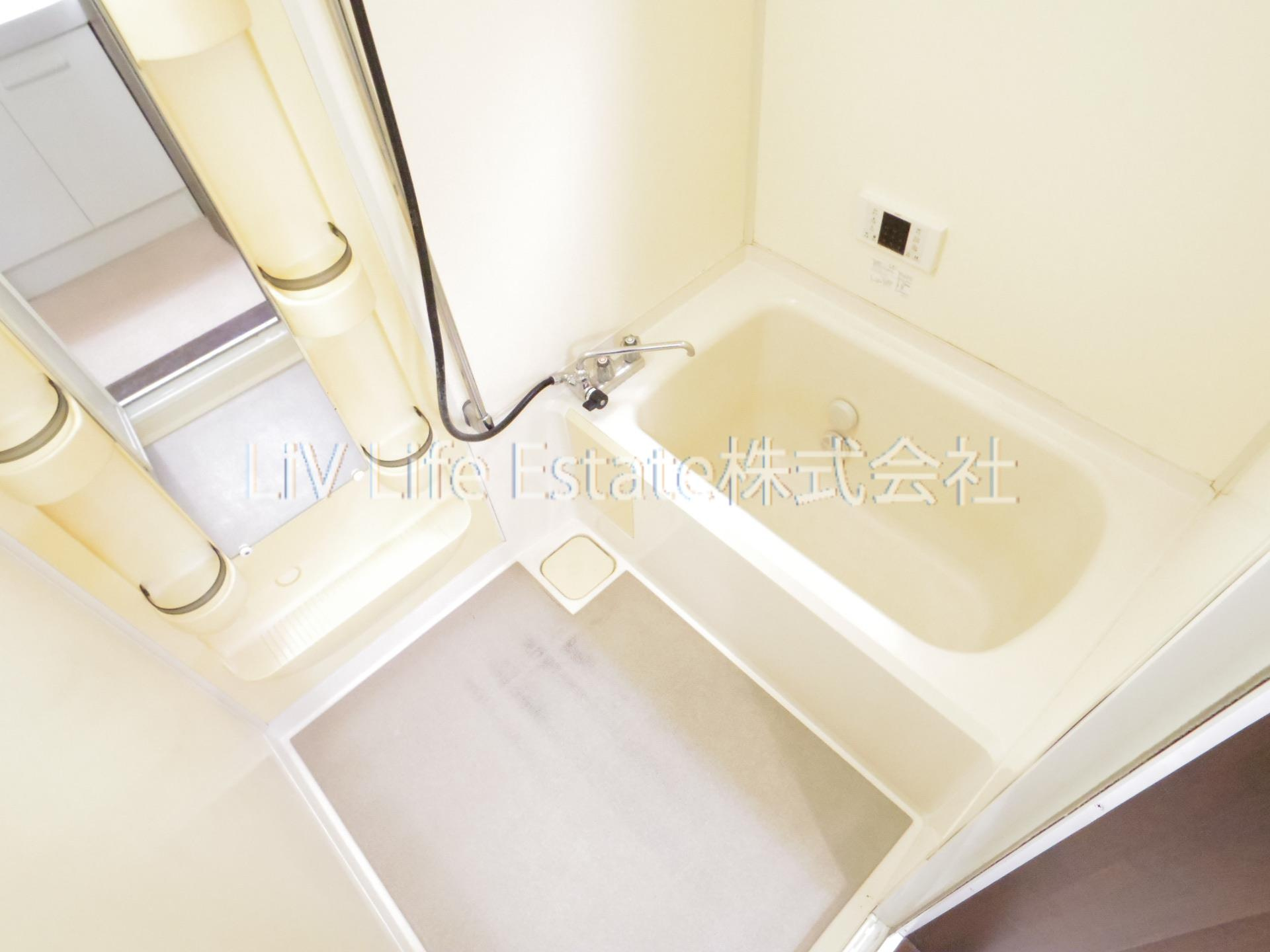 プロミネントⅢの浴室