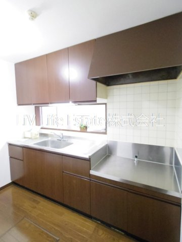 プロミネントⅢのキッチン