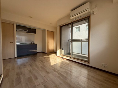 【居間・リビング】 | コンフォール南森町