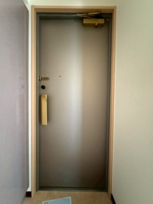 【玄関】 | コンフォール南森町