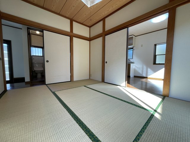 茂原市粟生野中古戸建の和室