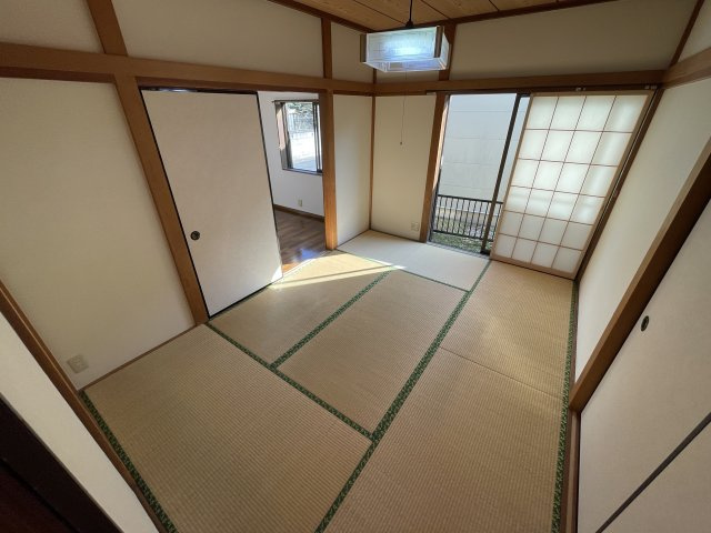 茂原市粟生野中古戸建の和室