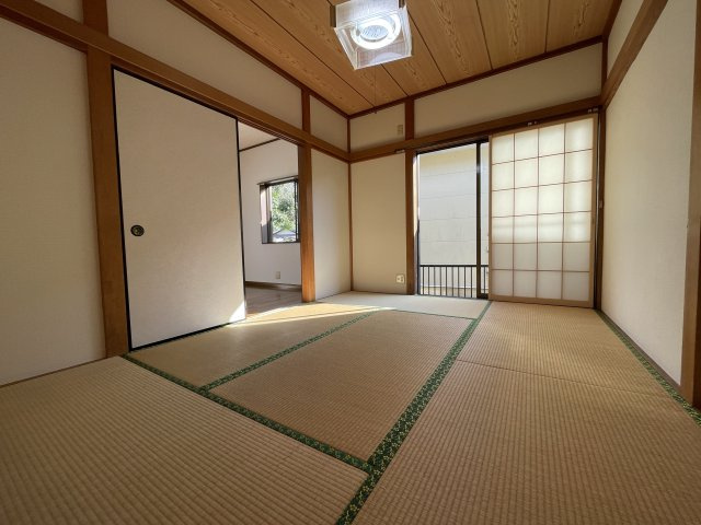 茂原市粟生野中古戸建の和室