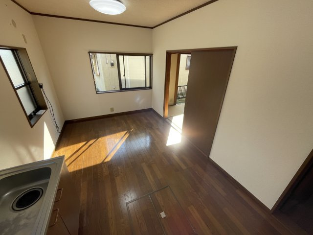 茂原市粟生野中古戸建の洋室