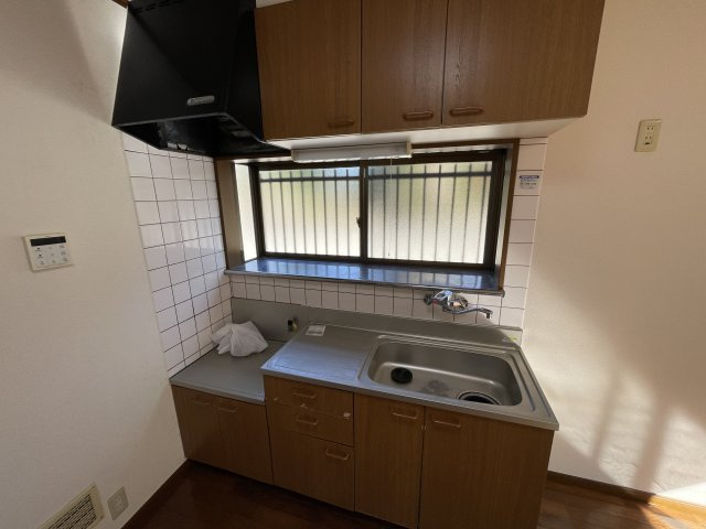 茂原市粟生野中古戸建のキッチン