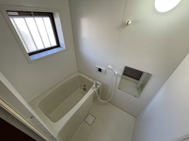 茂原市粟生野中古戸建の浴室