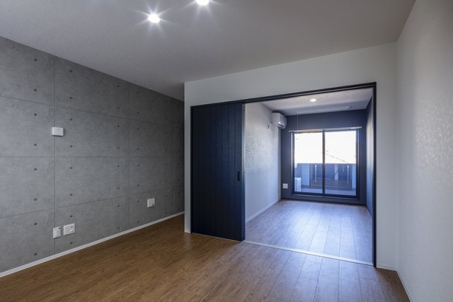 Lien広中新開の居間・リビング