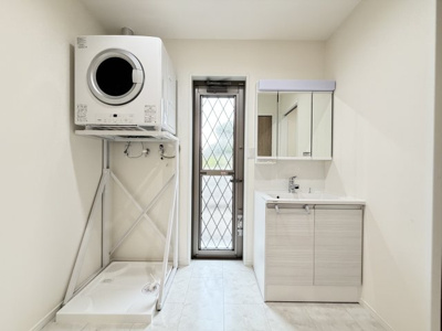 【独立洗面台】 | 嘉手納屋良Ⅱ（全5棟）4号棟 | ※同仕様写真です