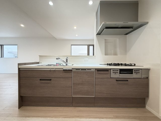 嘉手納屋良Ⅱ（全5棟）4号棟のキッチン|4号棟　ビルトイン食洗機付き♪