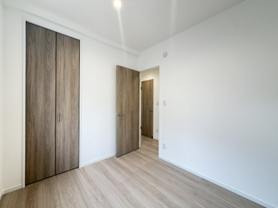 【洋室】 | 嘉手納屋良Ⅱ（全5棟）4号棟 | ※同仕様写真です