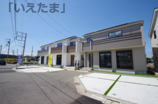【前面道路含む現地写真】