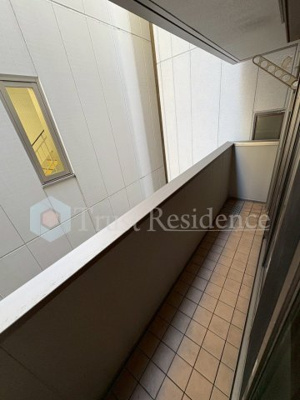 【トイレ】 | ビューノ新谷 | 温水洗浄便座ついています