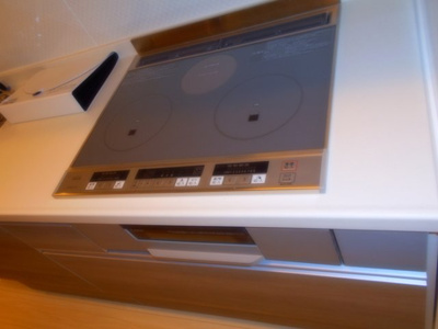 【キッチン】 | Poco a Poco | キッチンでお料理をお楽しみください