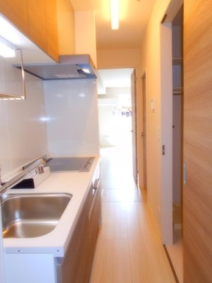 【キッチン】 | Poco a Poco | コンパクトなキッチンで掃除もラクラク