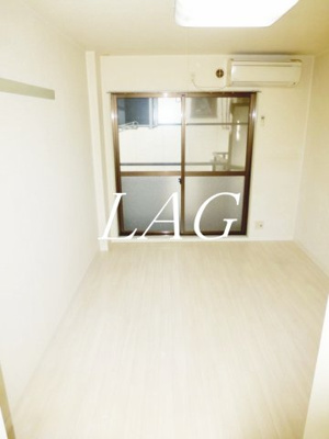 【居間・リビング】 | 高円寺ヴィレッヂ | 洋室のお部屋です。