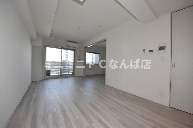 アーバネックス南新町の居間・リビング