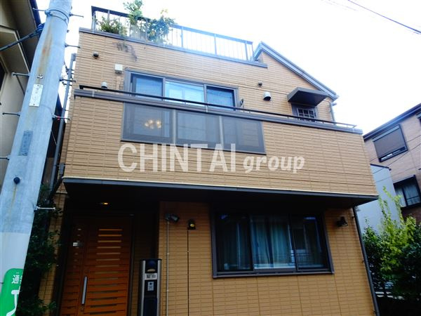 エスエフファミールの外観