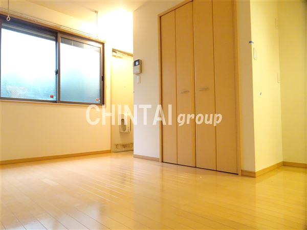 エスエフファミールの居間・リビング