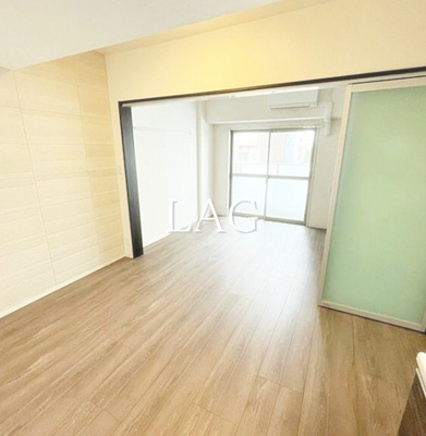 【居間・リビング】 | Ｌｕｃｅｎｔｅ赤羽 | 洋室のお部屋です。