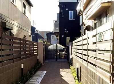 【エントランス】 | ウェルスクエア明大前