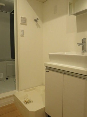 【洗面所】 | ウェルスクエア明大前