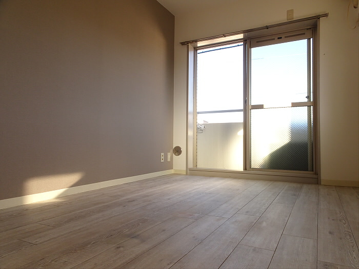 クレセール笹塚の居間・リビング