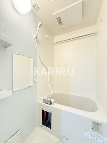 Ｆ　Ｎｏｒｍａｌｉｓ　ＳＥＡＭの浴室