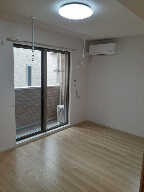 ペリドット鳴浜の設備|エアコン付いてます