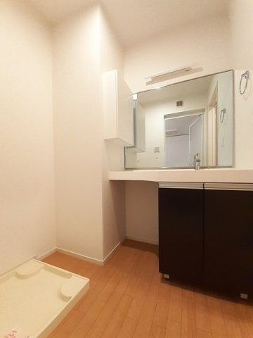 ラパン町村　Ⅰの洗面所|使いやすい洗面所です