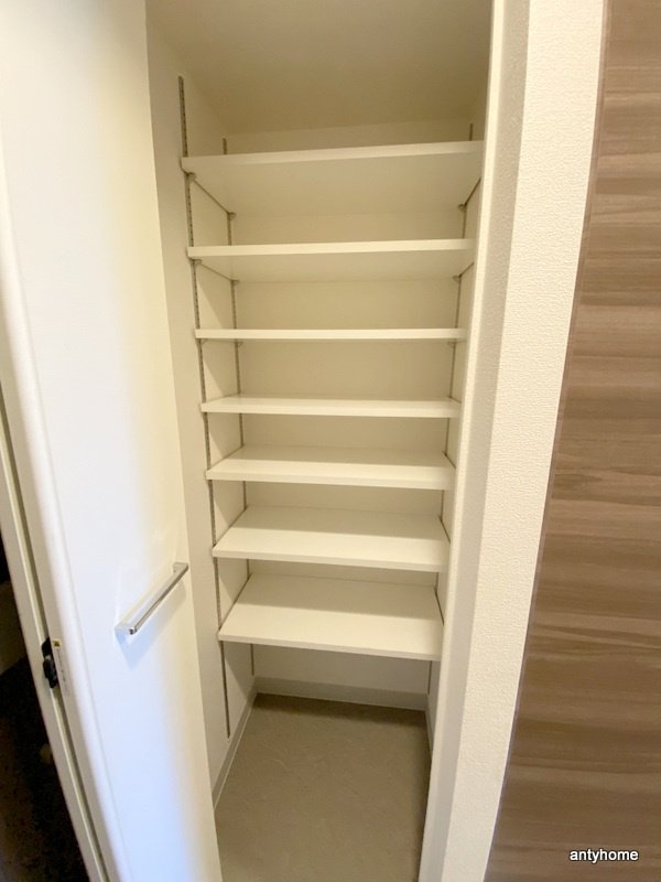 プレサンス高津公園ディオ　仲介手数料無料の収納