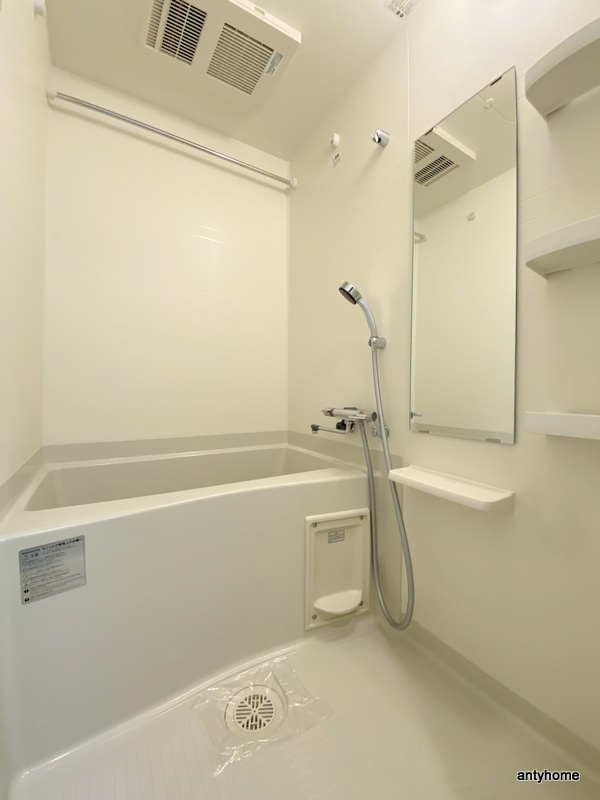 プレサンス高津公園ディオ　仲介手数料無料の浴室