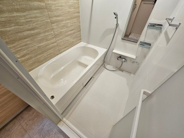 クラシェス深江の浴室