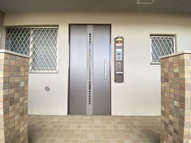 【玄関】 | コアマンションネクステージ長嶺南