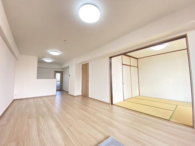 【居間・リビング】 | コアマンションネクステージ長嶺南