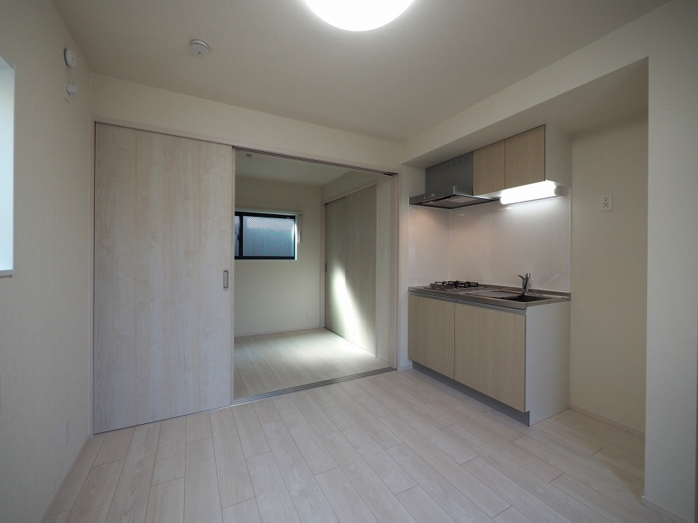 グランディールソレイユの居間・リビング